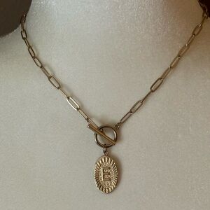 Jane Marie Gold tone Initial E Pendant Necklace